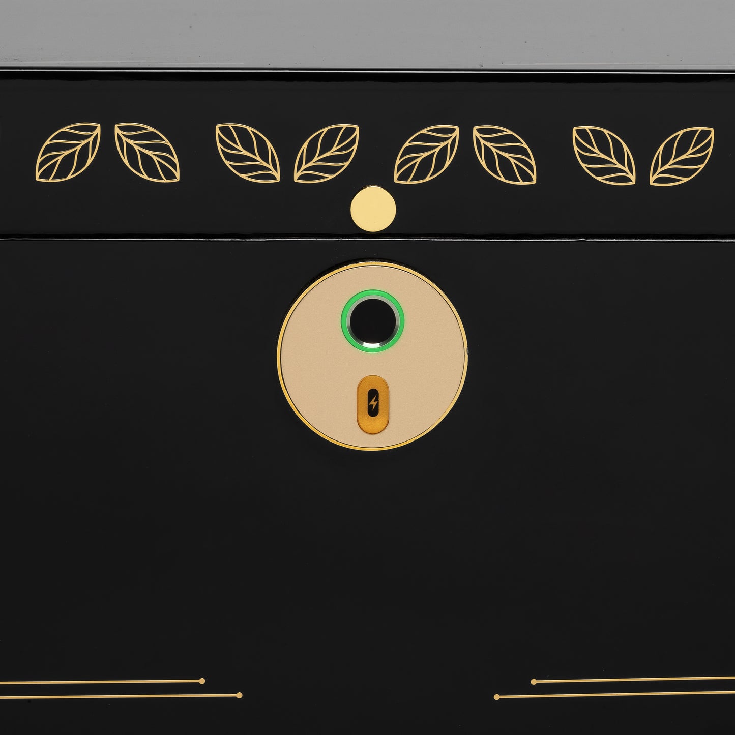 Display Set – Oro Humidor with Accessories and USB Port