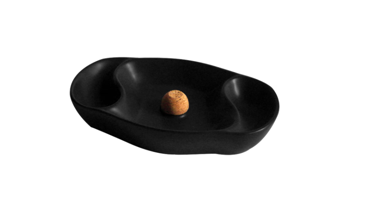 Side View – Pipe Ashtray with Cork Knocker for Safe Tapping