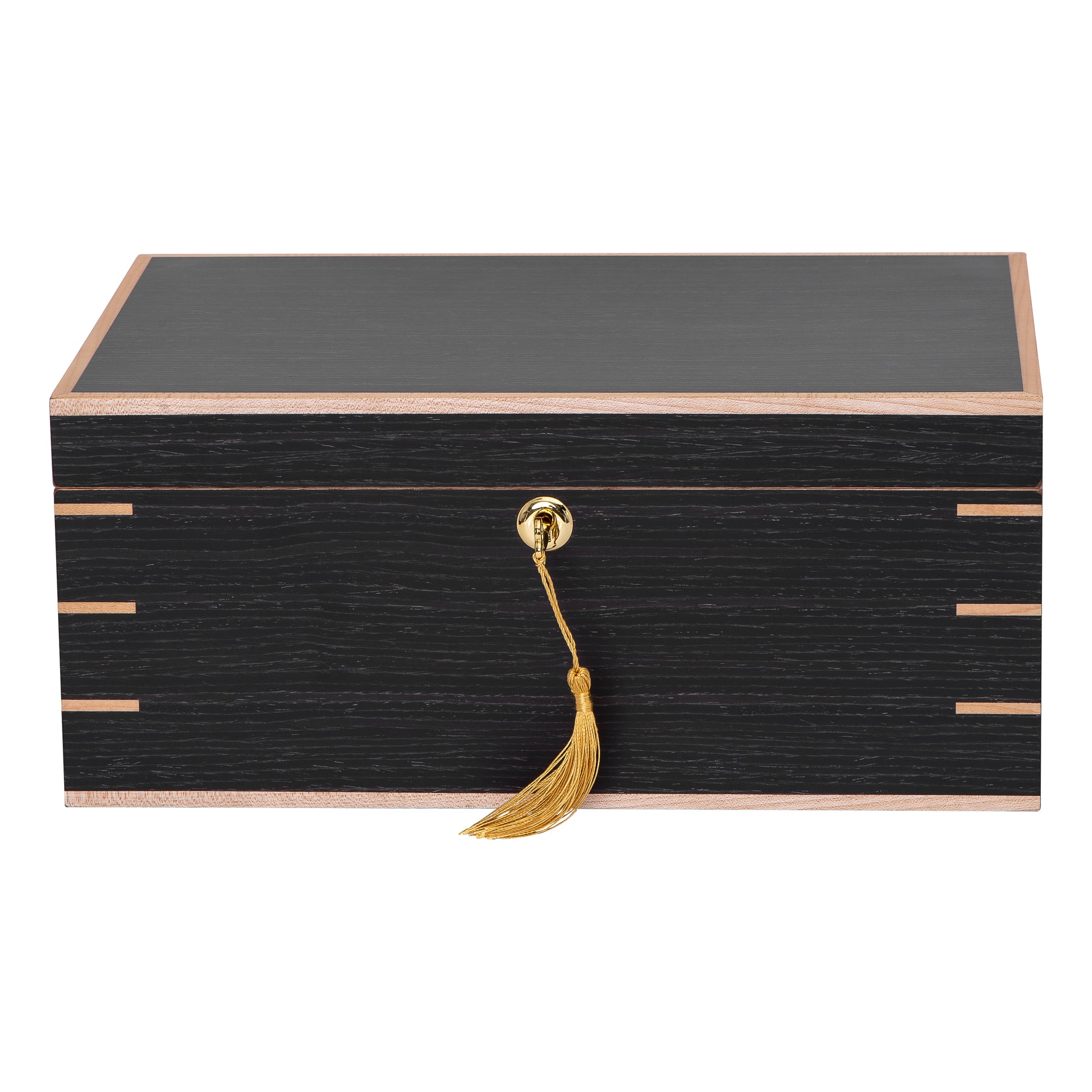 Open Display – Humidor Supreme Messenia Packed with Accessories