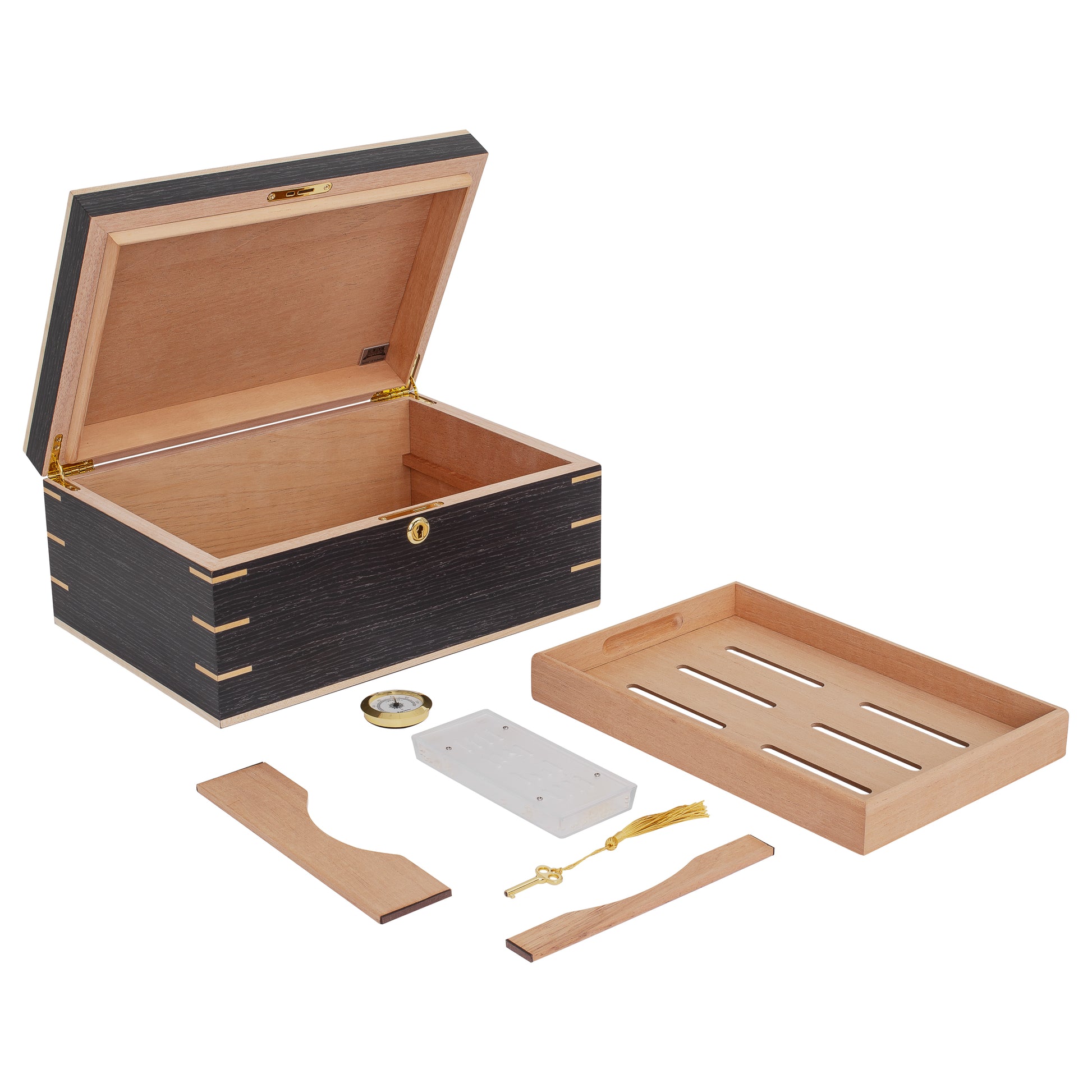 Open Display – Humidor Supreme Messenia Packed with Accessories