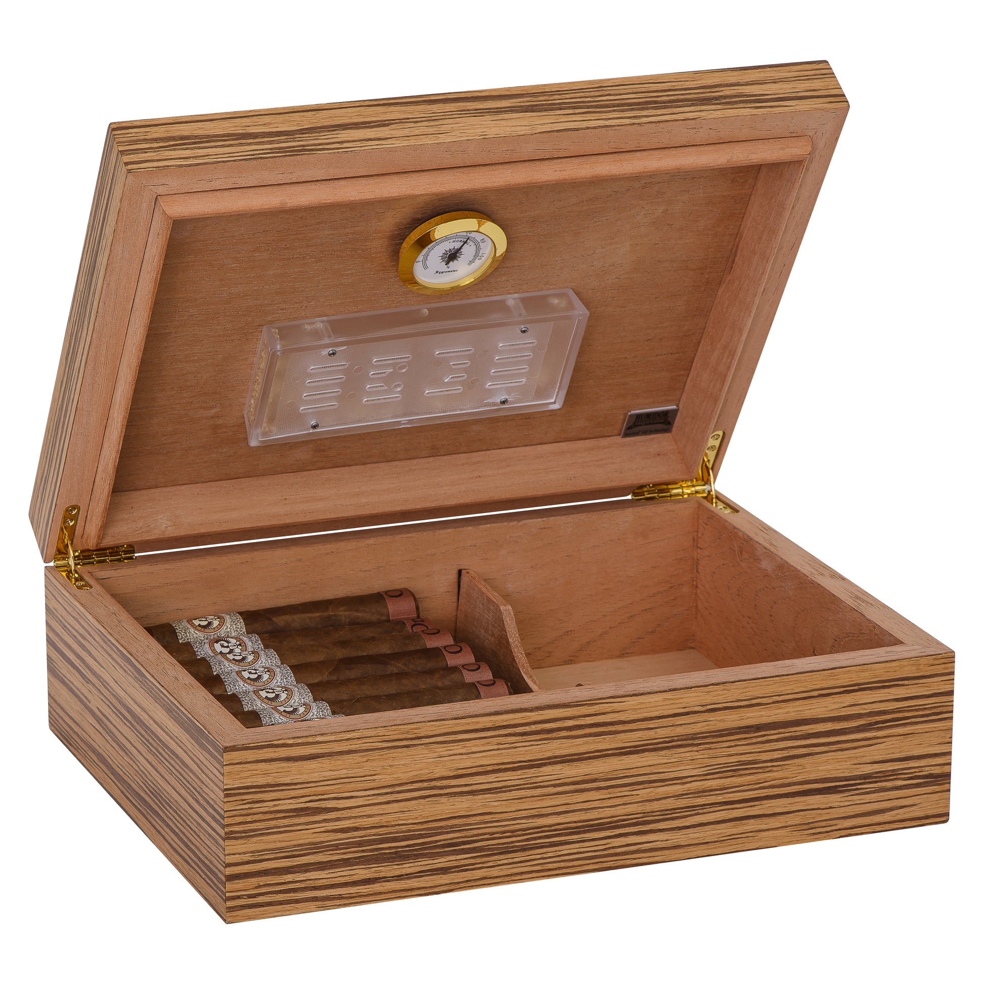 Complete Display – Cigar Accessories Inside Altesse Humidor