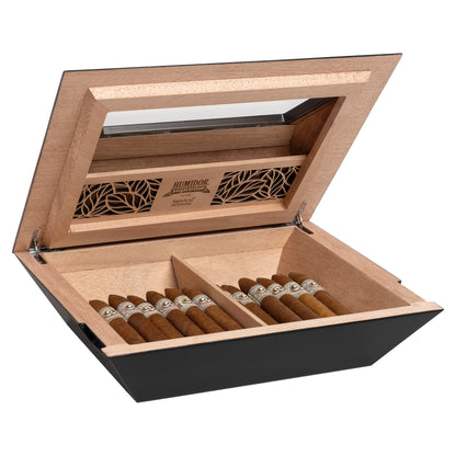 Humidor with Three Compartments and Divider