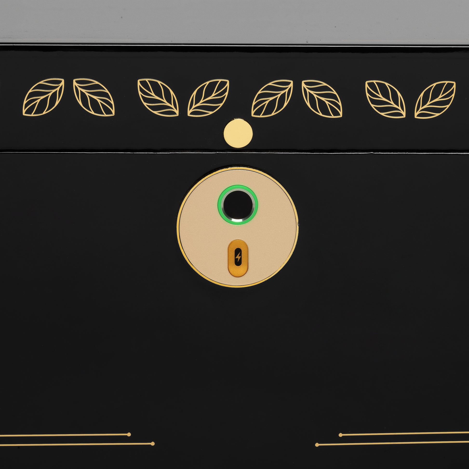 Display Set – Oro Humidor with Accessories and USB Port