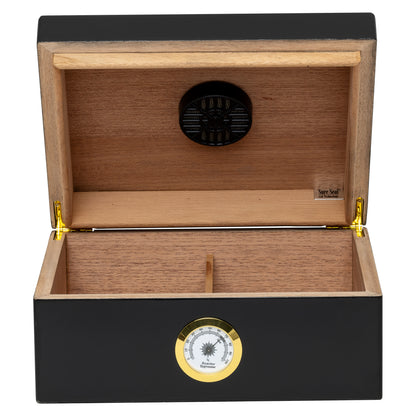 Interior Close-Up – Rembrandt Humidor with XIKAR Boveda Pack